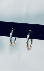 LW153 - Small Sterling Hoop Earrings