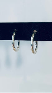 LW153 - Small Sterling Hoop Earrings