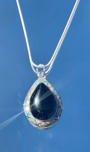 LW107 Pendant