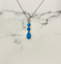 Load image into Gallery viewer, LW104 Austalian Opal Pendant